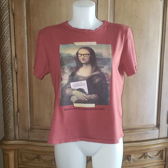 French Pastry Mona Lisa Short Sleeve Graphic Tee-Shirt - Picture 1 of 9